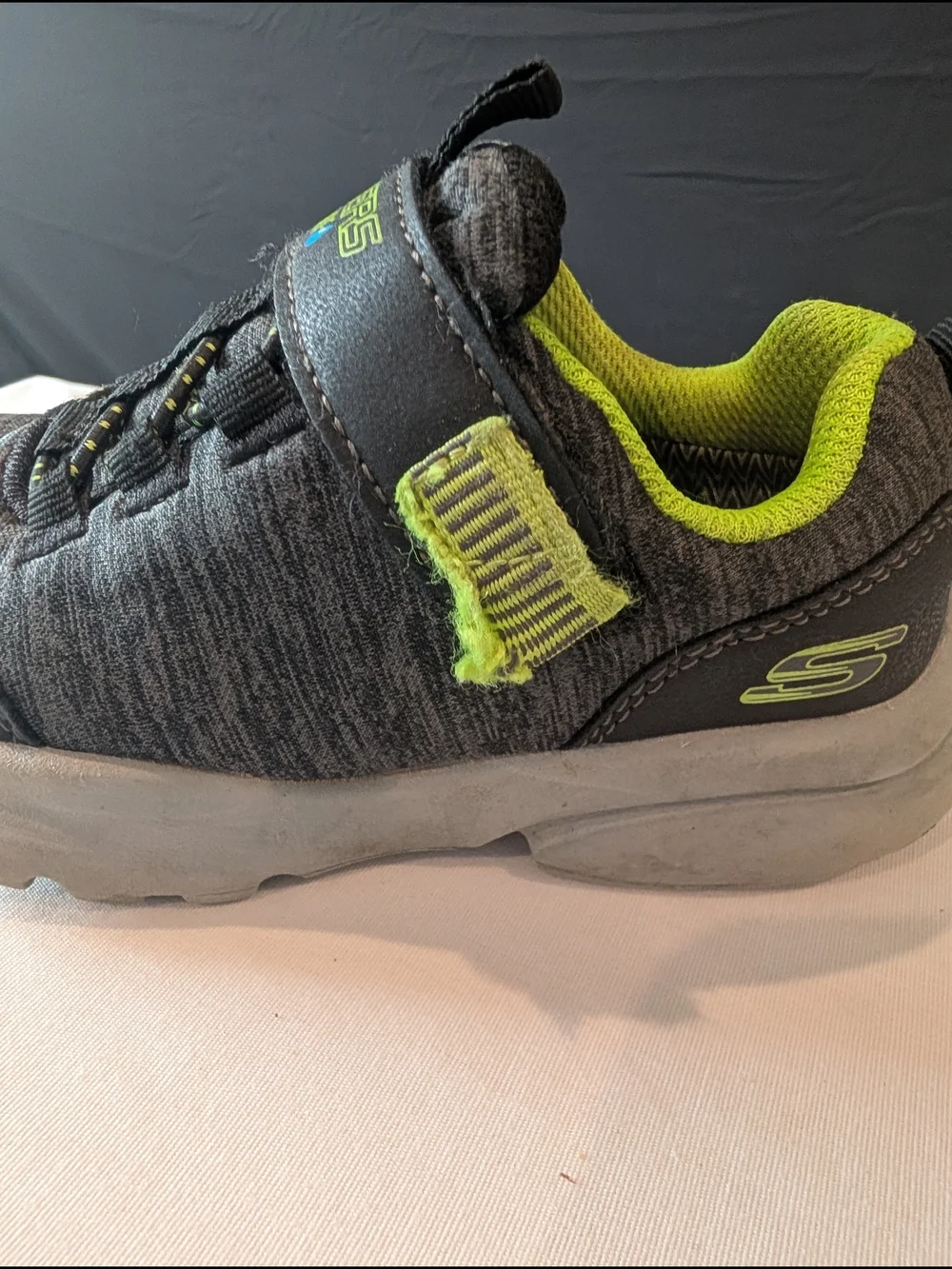 Skechers Kids Grey and Green Waterproof Athletic Sneakers - Picture 3 of 5